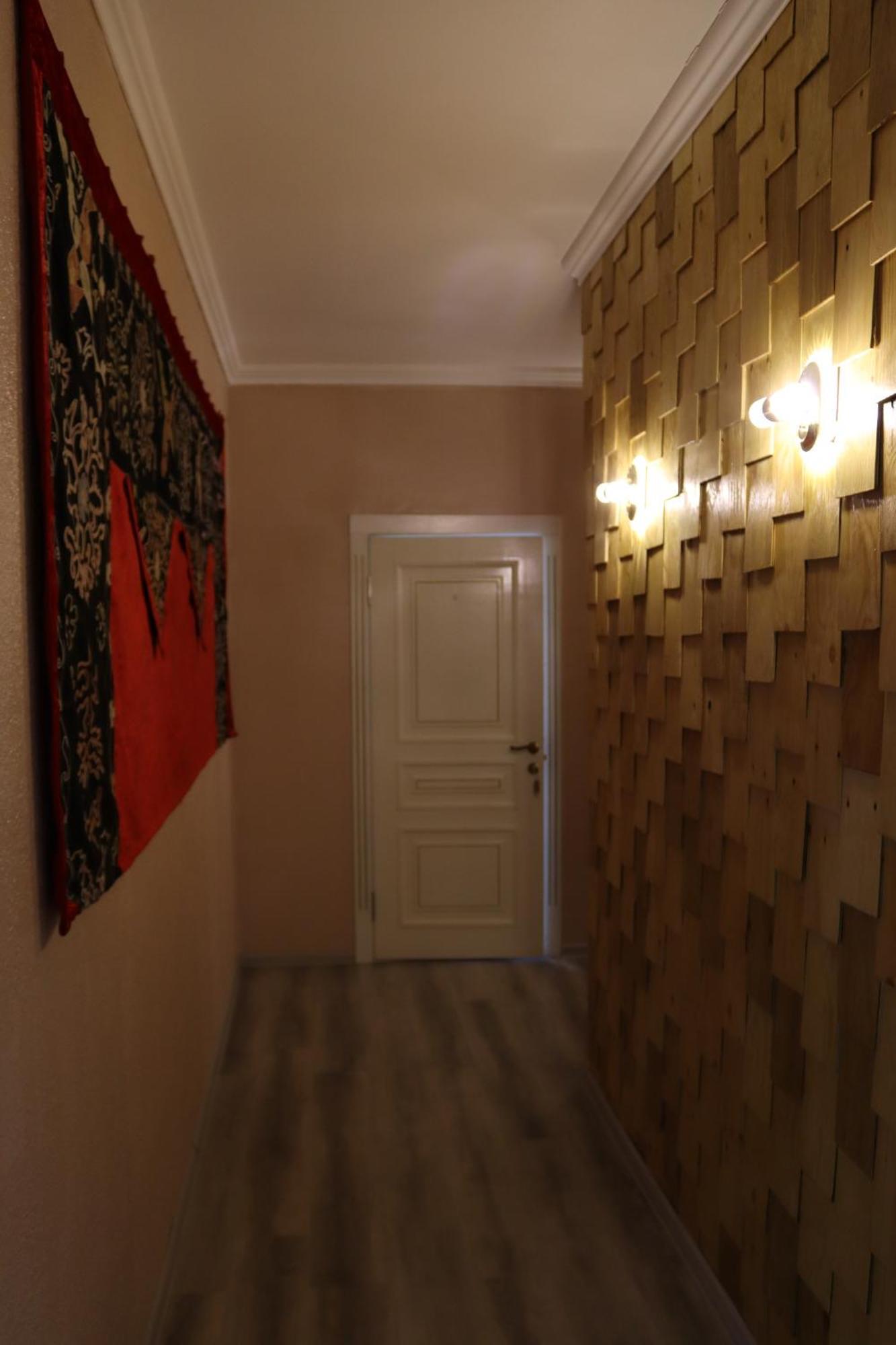 Duet Hostel & Hotel Karakol Bagian luar foto